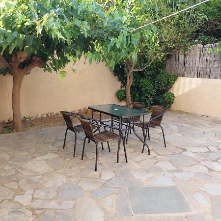 Anna'S House Villa Anavyssos Exterior photo